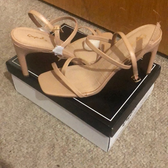 Taupe Leather Heels - Picture 1 of 2